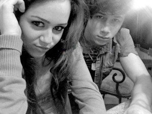 miley-and-nick.jpg